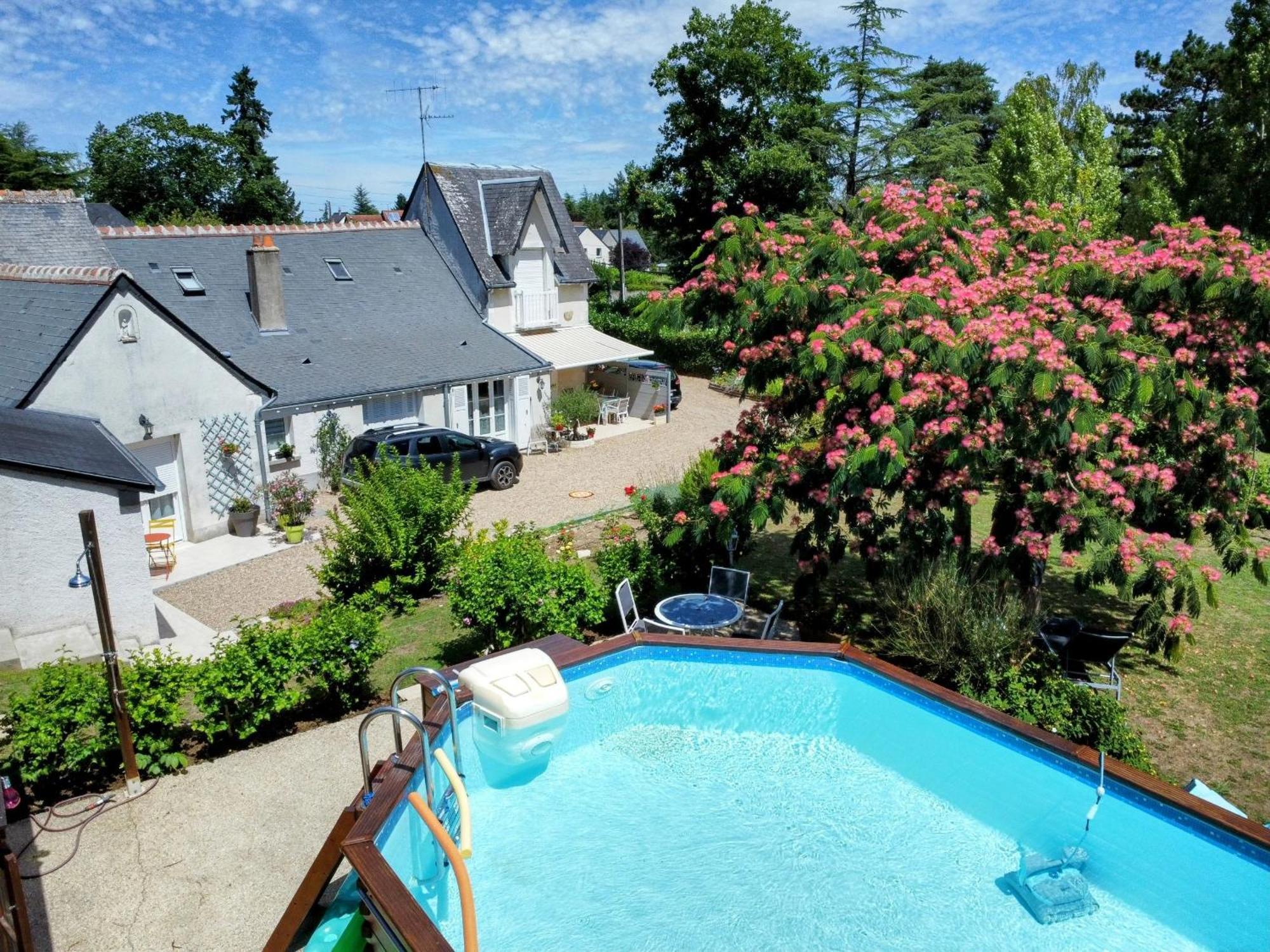 Le Jardin De Josseline Ξενοδοχείο Αμπουάζ Εξωτερικό φωτογραφία